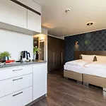 Maseven Muenchen Messe Dornach 4*