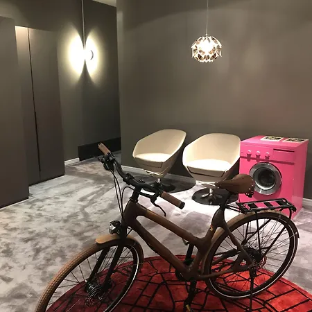 Maseven Muenchen Messe Dornach 4*